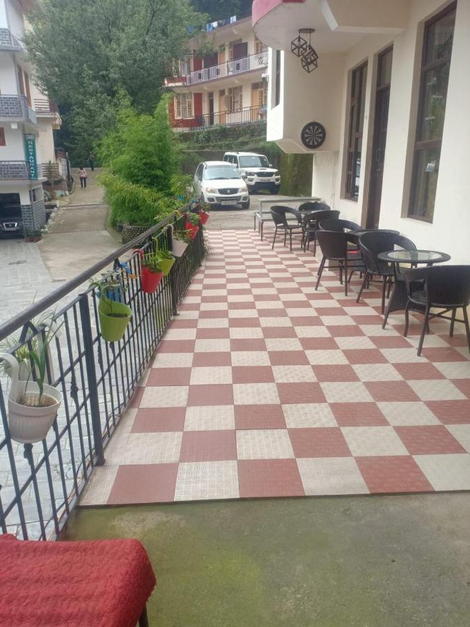 Aman Inn Dharamshala Exteriör bild