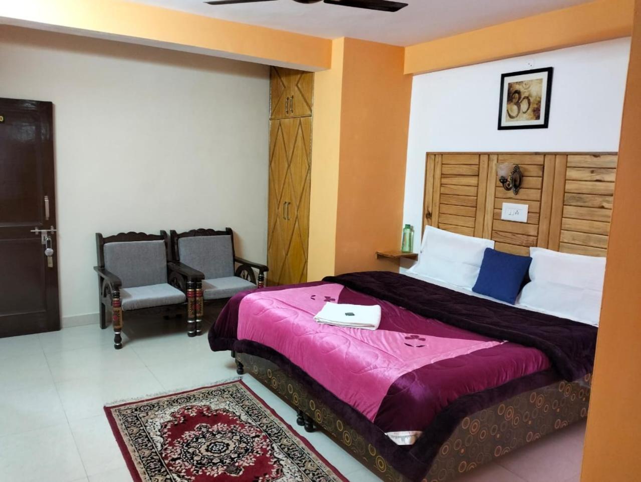 Aman Inn Dharamshala Exteriör bild