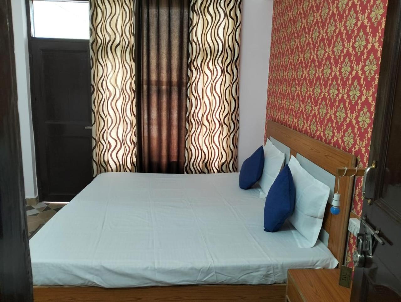 Aman Inn Dharamshala Exteriör bild